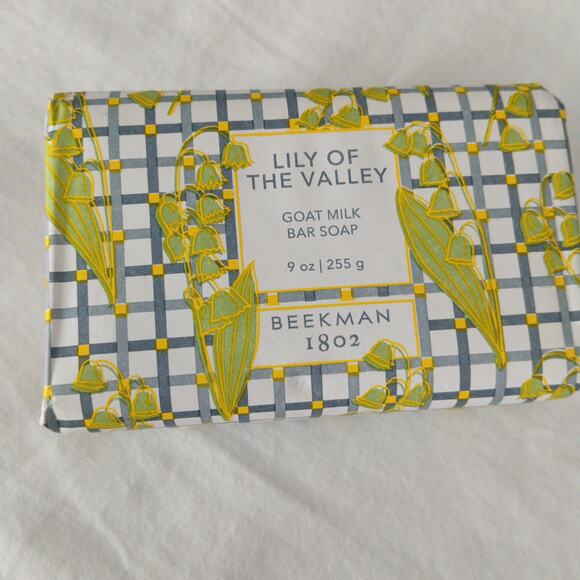 NEW Beekman 1802 Lily of the Valley Goat Milk Bar Soap 9oz MADE IN THE USA - Picture 2 of 5